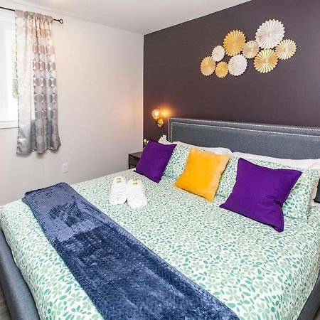 Luxury 1Br With King Bed - Steps From Byward Market! Apartamento Otawa Exterior foto