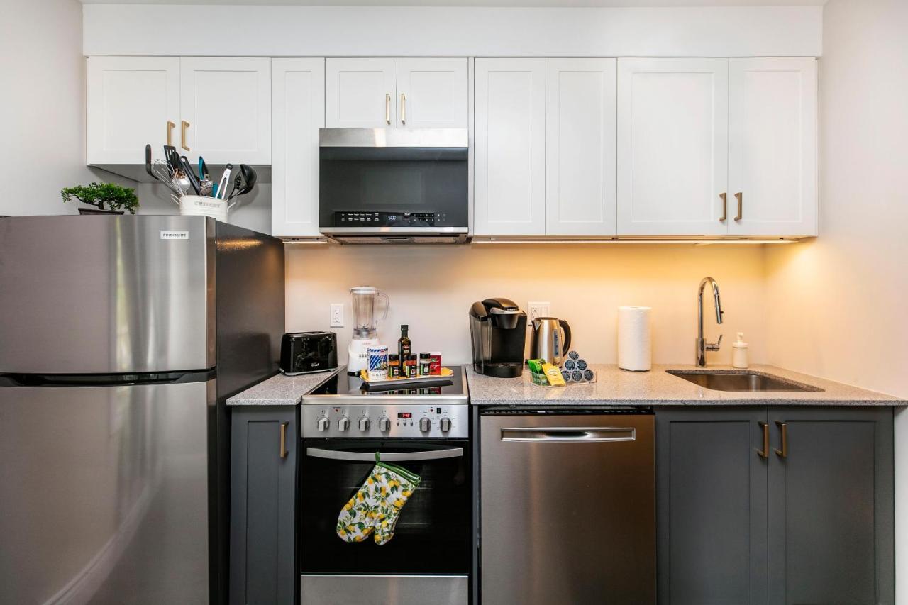 Luxury 1Br With King Bed - Steps From Byward Market! Apartamento Otawa Exterior foto